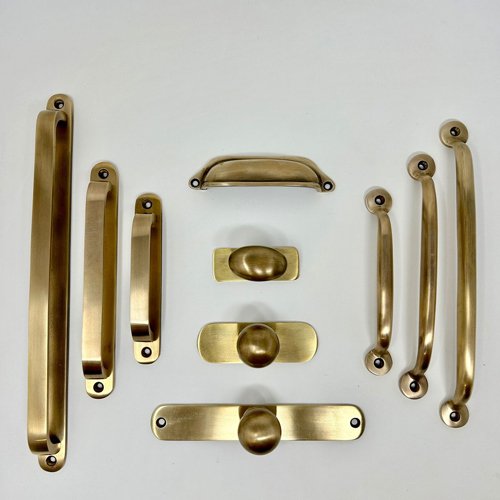 Cabinet Hardware